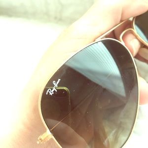 Ray Ban aviavtors authentic